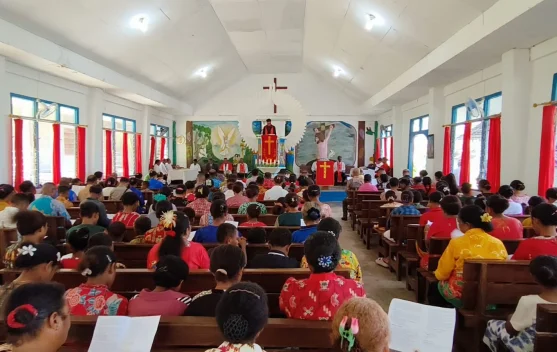 Warga Gereja Talitakum Soppen Peringati HUT PI Ke-98