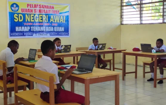 Siswa di Wilayah Kepulauan,Bahagia Ujian Sekolah Menggunakan Laptop