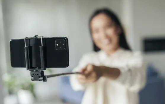 Mengapa Konten Vlog Sederhana Lebih Disukai?