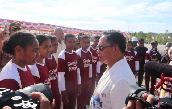 Kehadiran Mendagri Jadi Kebanggaan bagi Kepsek dan Siswa Sekolah Rakyat di Biak