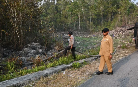 Bupati Biak Numfor Tinjau Karhutla di Kampung Maryendi dan Darfuar