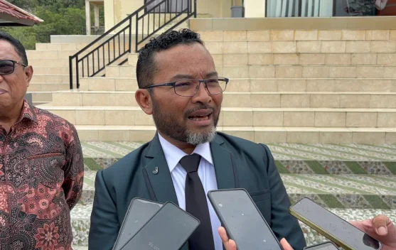 Yudisium INCITA Biak, Wabup Jimmy Kapissa: Ilmu Tak Kenal Batas Waktu dan Jabatan