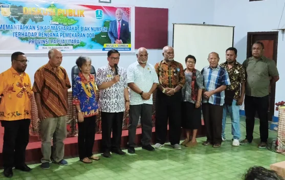Musa Sombuk Prakarsai Diskusi DOB Papua Utara di Biak