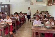 MBG di SD YPK 2A Biak Bantu Kurangi Uang Jajan Siswa