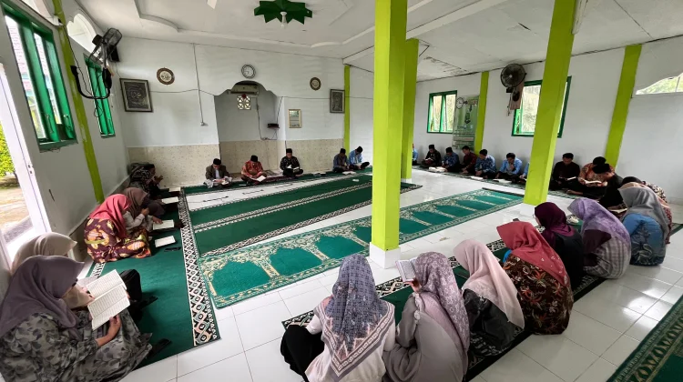 Ramadan Jajaran Kemenag Kaur Gelar Pengajian