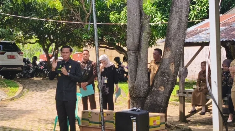 Bupati Kaur Tegaskan Dispertan  Evaluasi  Penerima  Bantuan Alat Pertanian