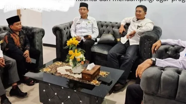 Kepala Kementerian Agama BS Menerima Audensi  Dai