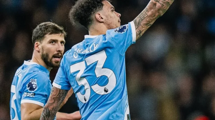 Menang Dari Newcastle, City Tempel Ketat Arsenal