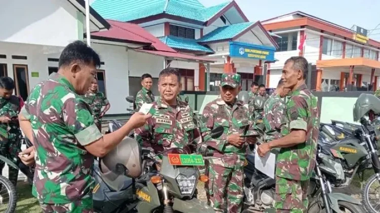 Danramil Kaur Selatan Periksa Kendaraan Dinas Anggota