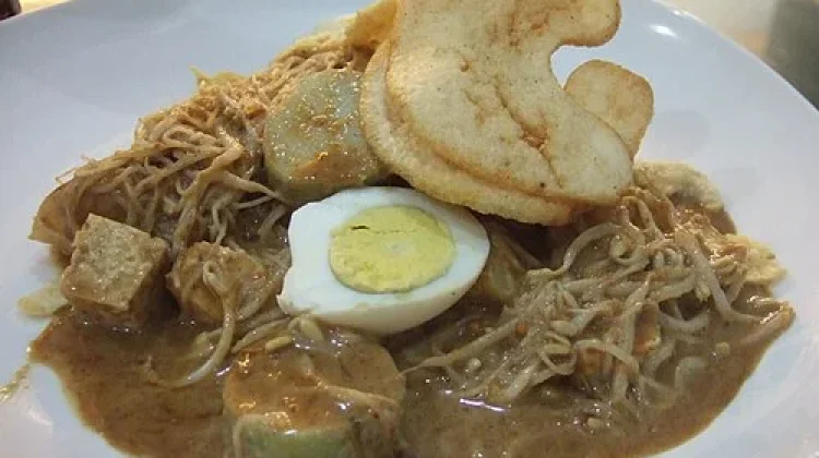 Mengenal Lebih Dekat Kuliner Nusantara Ketoprak