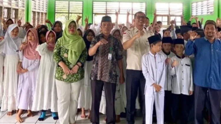BNN BS Sosialisasi Bahaya Narkoba di MI Al-quraniyah