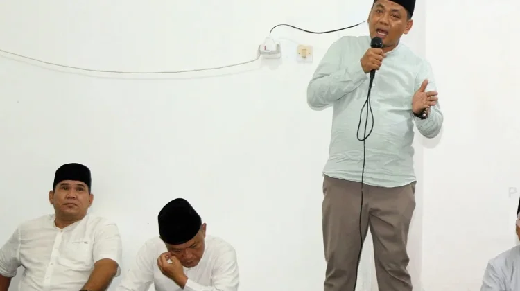 Sekda Kaur Bersama Tim Safari Ramadan di Desa Talang Jawi