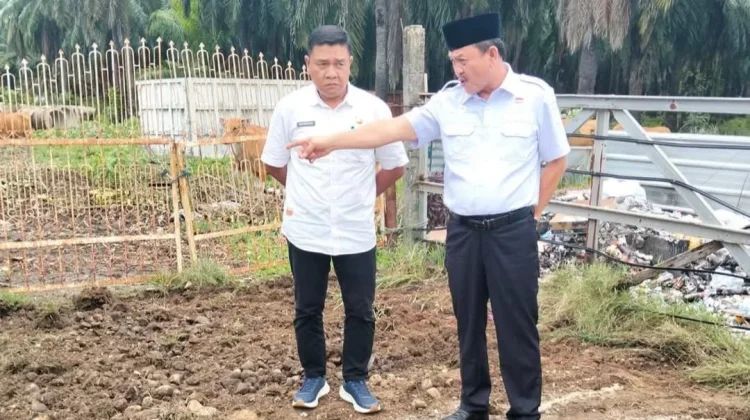 Wakil Bupati BS Pantai Titik Nol Pembangunan Jalan Hotmix