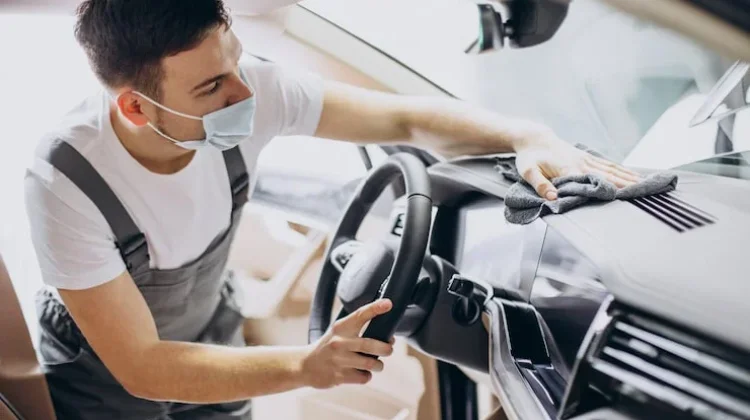 Alat Kebersihan Praktis untuk Interior Mobil