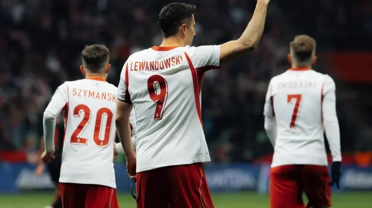 Comeback, Polandia Menang 2-1 Atas Albania di Playoff Piala Dunia 2026