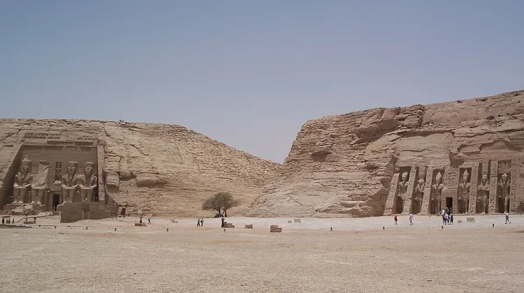 Abu Simbel, Situs Arkeologi Bersejarah di Mesir