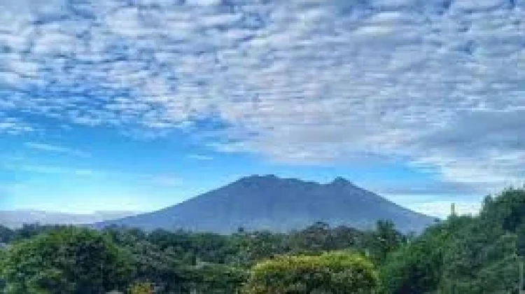 Mengulik Keindahan Gunung Salak Jawa Barat