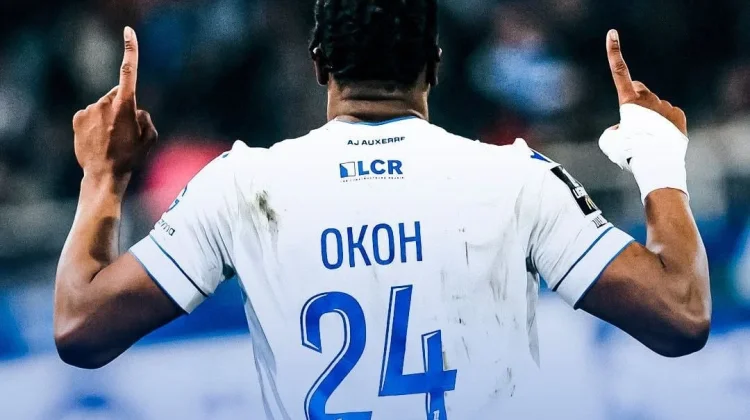 Sepuluh Pemain Auxerre, Taklukan Brestois Dengan Tiga Gol tanpa Balas
