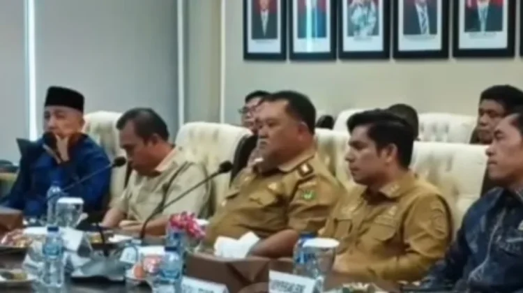 Bupati BS Hadir Kegiatan Penyampaian LKPD 2025