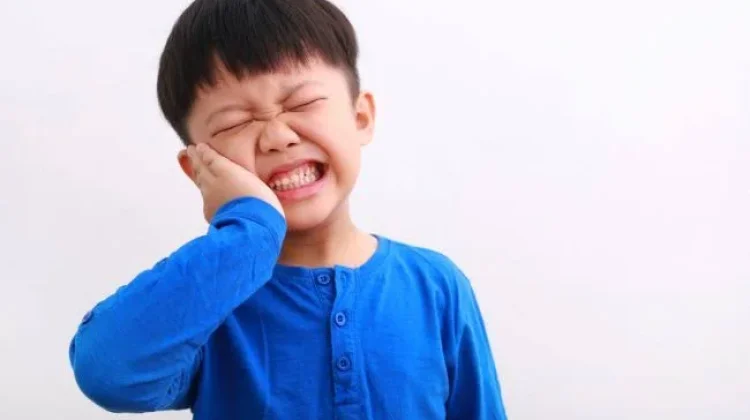 Si Kecil Sakit Gigi? Ini Cara Aman dan Nyaman Mengatasinya di Rumah
