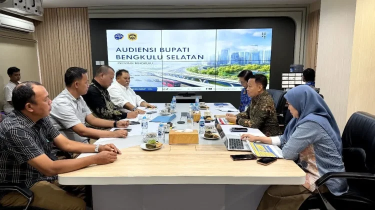 Bupati Bengkulu Selatan Audensi ke Ditjen Hubdat Sampaikan Proposal