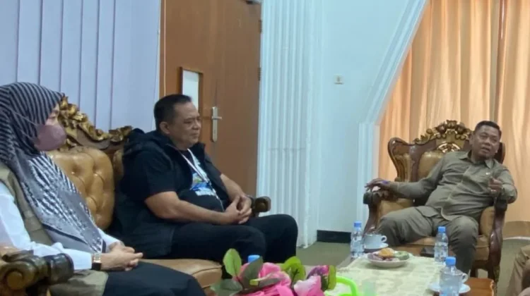Tim Survei DJPT Peninjauan  lokasi usulan pembangunan KNMP
