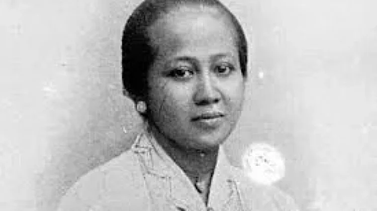 RA Kartini: Kisah, Fakta Unik, dan Warisan Abadi Perempuan Indonesia