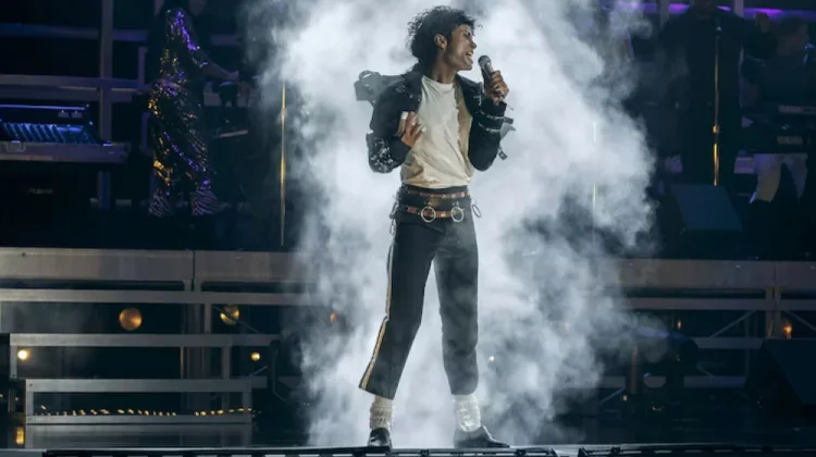 Mengapa Film Biografi Michael Jackson 'Michael' Tayang April 2026? Ini Alasannya