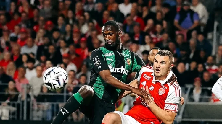 Lens Bermain Imbang 3-3 Kontra Brestois di Liga Perancis 2025/2026