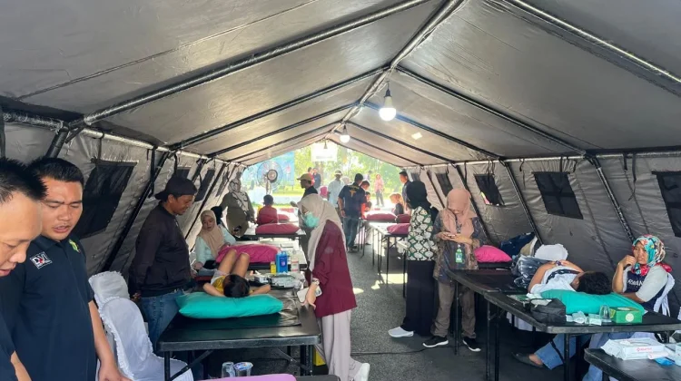 Kolaborasi Polda dan KSPSI Bengkulu Warnai Hari Buruh dengan Aksi Sosial