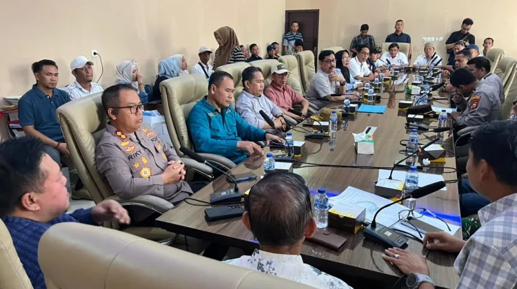 Pemkab Mukomuko dan SPAM Gelar Hearing May Day 2026