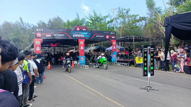 Ratusan Pembalap Ikuti Drag Bike Championship 2026 di Pantai Panjang Bengkulu