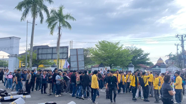 Aliansi Hardiknas Bengkulu Desak Pemerataan Pendidikan dan Kesejahteraan Guru