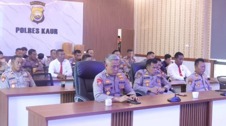 Anev Bulanan, Kapolres Kaur Tekankan Layanan Responsif dan Penguatan Kamtibmas