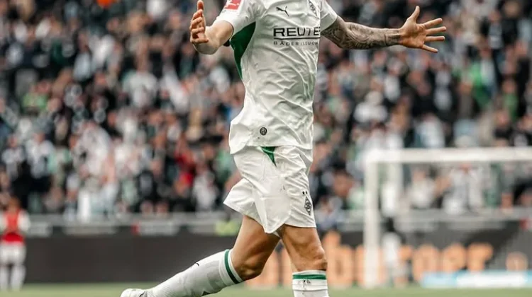 Musim Bundesliga Berakhir, Kevin Diks Catatkan Statistik yang Cukup Mengesankan