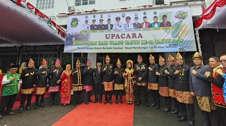 Upacara HUT ke 23 Kaur Harapan Baru  Kemajuan dan Konektivitas Antar Daerah