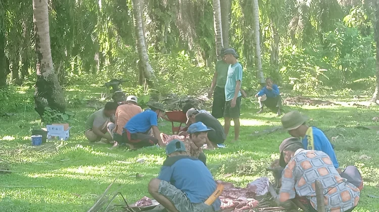 Warga Desa Tanjung Pandan Potong 7 Hewan Qurban