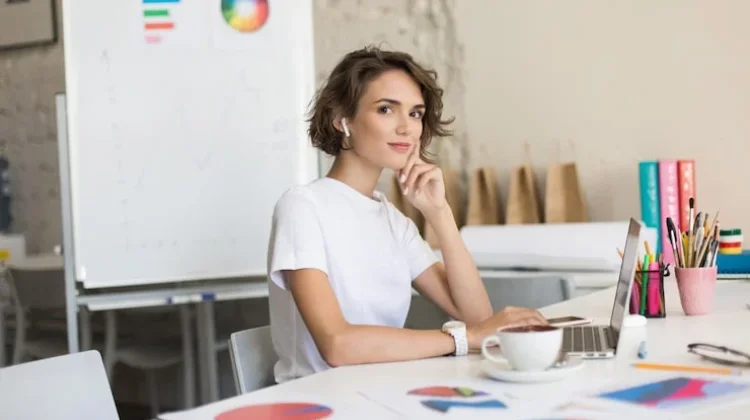 Strategi Sukses Membangun Personal Branding lewat Tulisan Opini