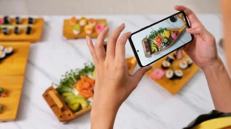 Menilik Peluang Emas Bisnis Fotografi Makanan lewat Media Sosial