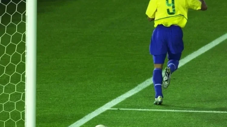 Mengenal Macam-Macam Posisi Pada Olahraga Sepak Bola