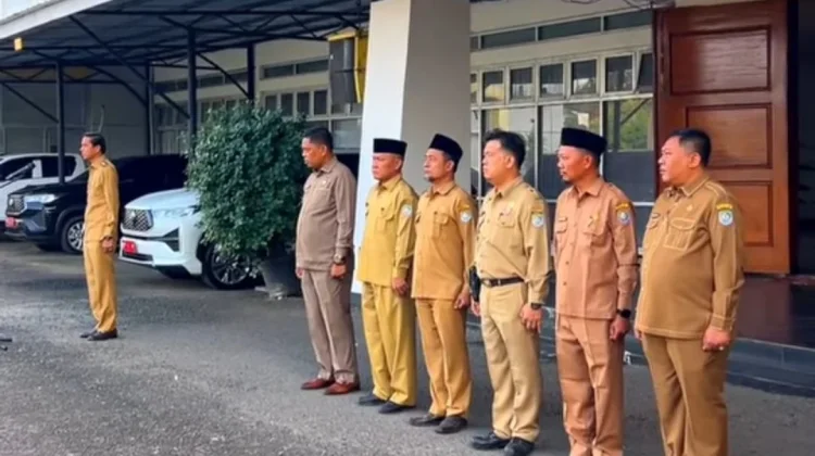 Bupati Kaur Pimpin Apel Tegaskan Kedisiplinan