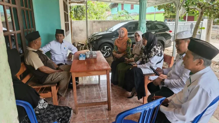 Kementrian Agama Kabupaten Kaur Kunjungi Rumah Duka Sisiwa MTsN  5 Tenggelam