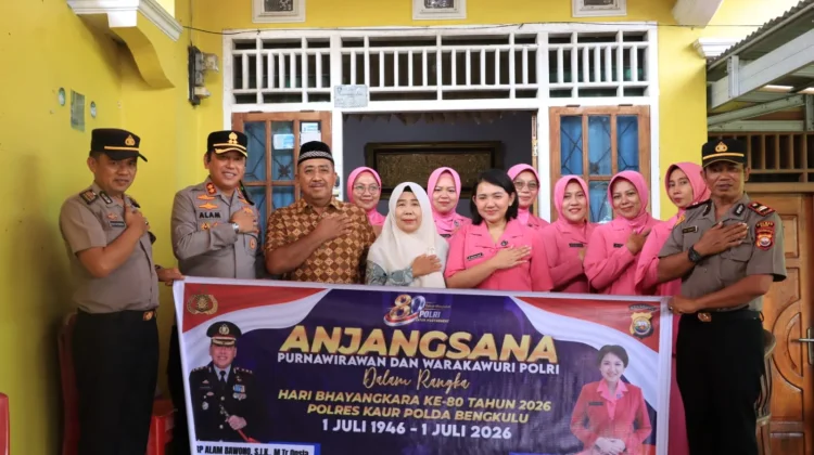 Kapolres Kaur Pimpin Anjangsana ke Rumah Warakawuri dan Purnawirawan