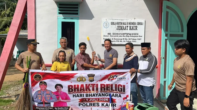 Kapolres Kaur Pimpin Bakti Religi Massal di Kampung Pancasila