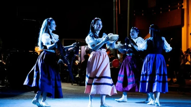 Menilik Estetika Seni Teater sebagai Media Ekspresi Diri Remaja