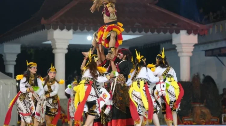 Mengenal Festival Nasional Reog Ponorogo