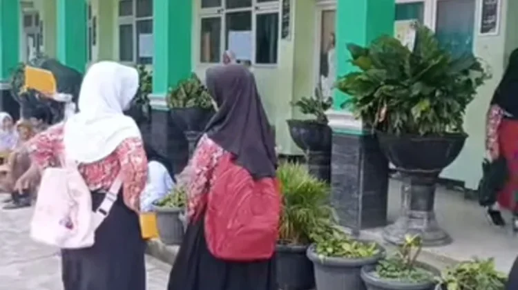 Dispendikbud Bengkulu Selatan Pantau SPMB Hari Pertama
