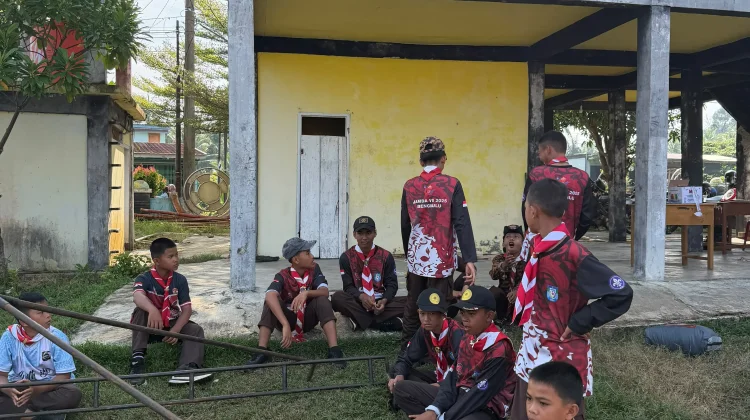 Peserta Jamnas Kwarcab Kaur Memulai Latihan Mingguan