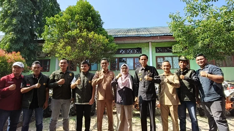 Pemkab Kaur Salurkan Alsintan, Bupati Tekankan Pemanfaatan dan Perawatan