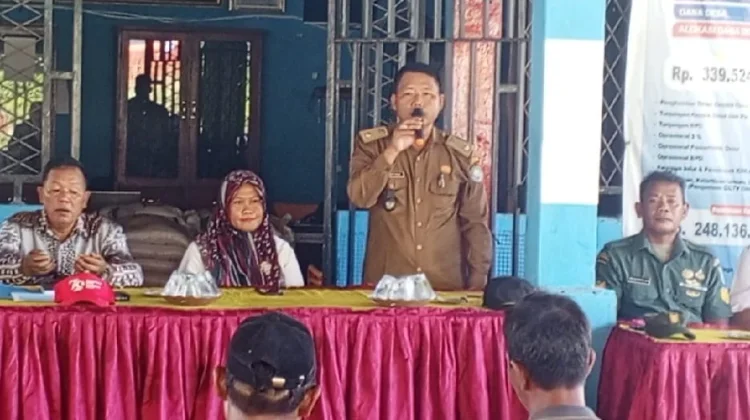 Pemerintah Desa Tebing Rambutan Salurkan Bantuan BLT kepada 7 KPM